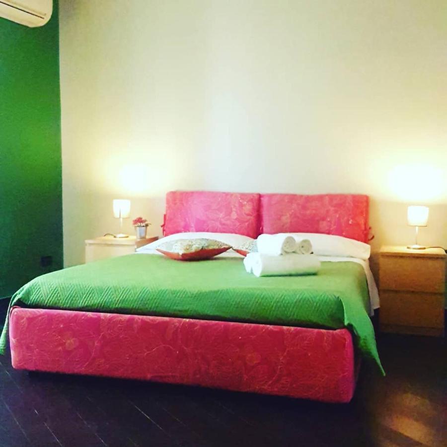 XX Miglia Rooms & Apartments Κατάνια Εξωτερικό φωτογραφία