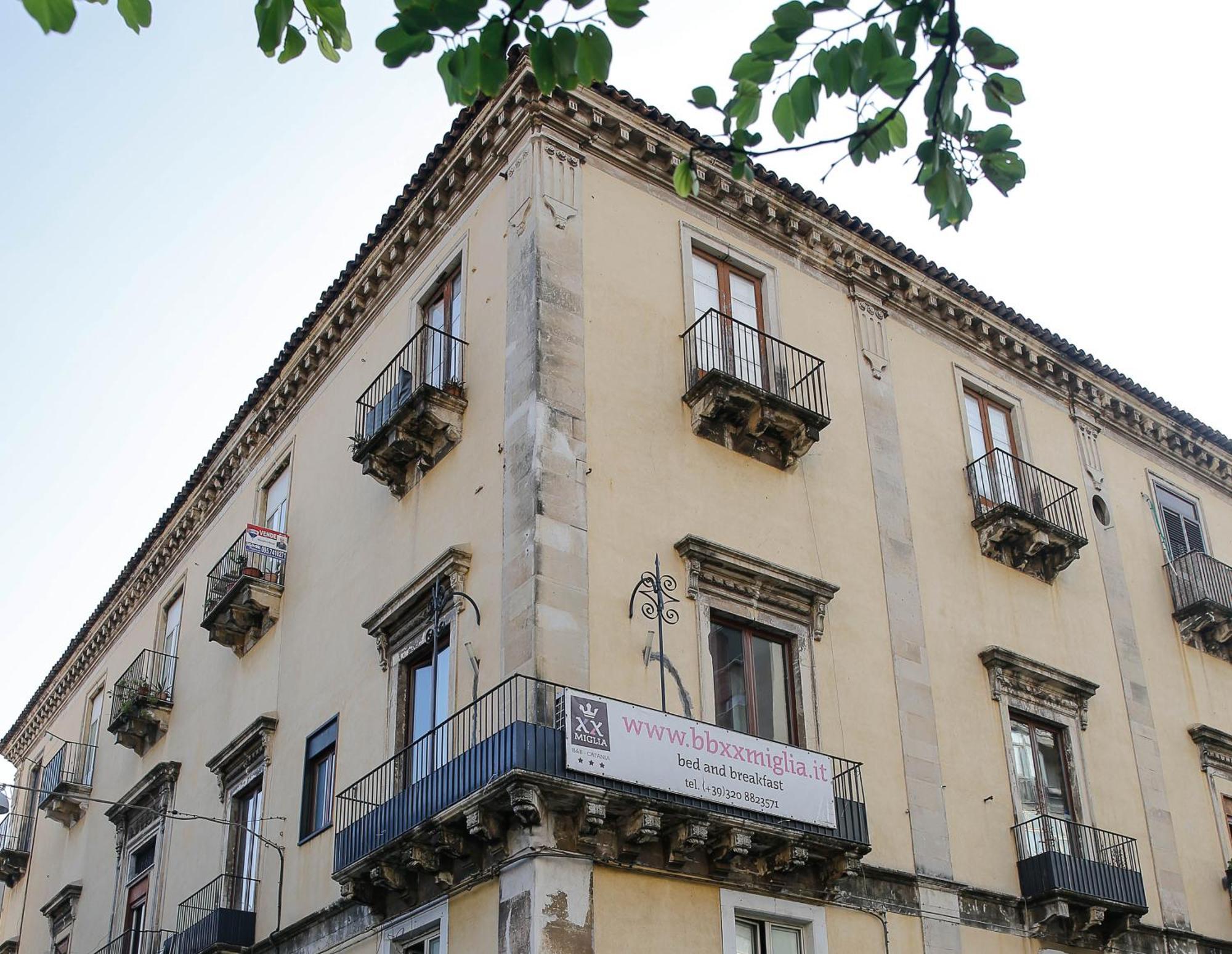 XX Miglia Rooms & Apartments Κατάνια Εξωτερικό φωτογραφία