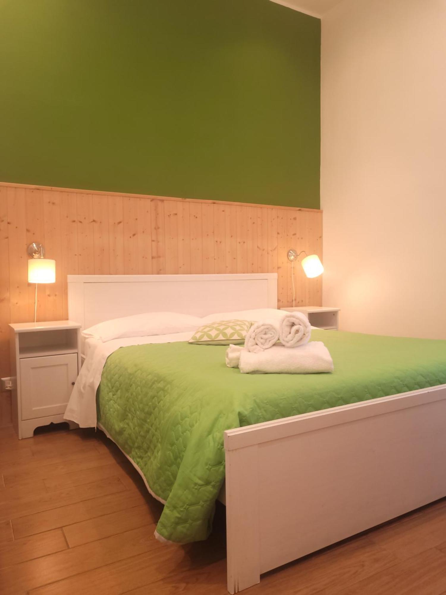 XX Miglia Rooms & Apartments Κατάνια Εξωτερικό φωτογραφία