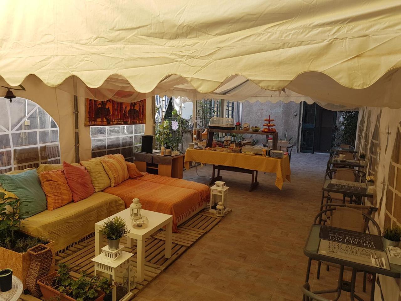 XX Miglia Rooms & Apartments Κατάνια Εξωτερικό φωτογραφία